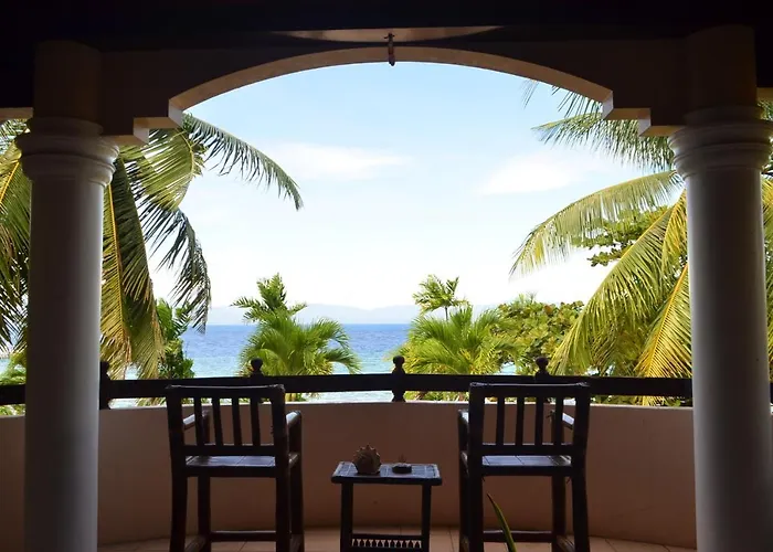 Private Beachfront With Ocean View And Direct Reef Access Moalboal