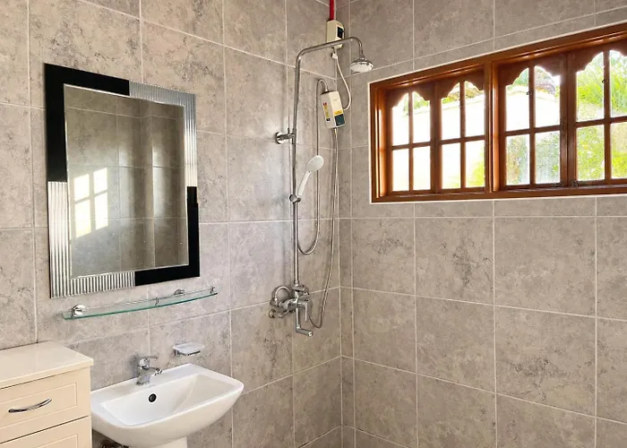 Hébergement de vacances Private Beachfront With Ocean View And Direct Reef Access