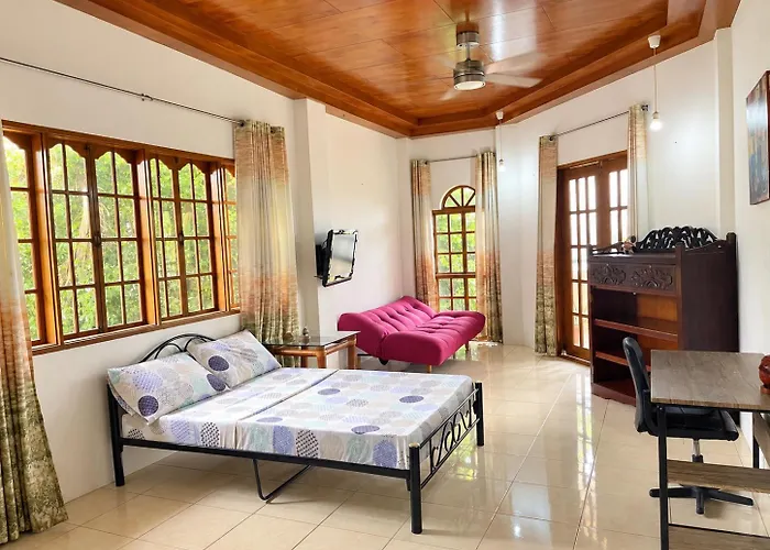Hébergement de vacances Private Beachfront With Ocean View And Direct Reef Access