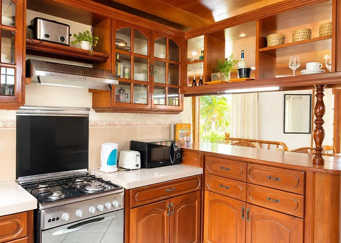 Hébergement de vacances Private Beachfront With Ocean View And Direct Reef Access Moalboal
